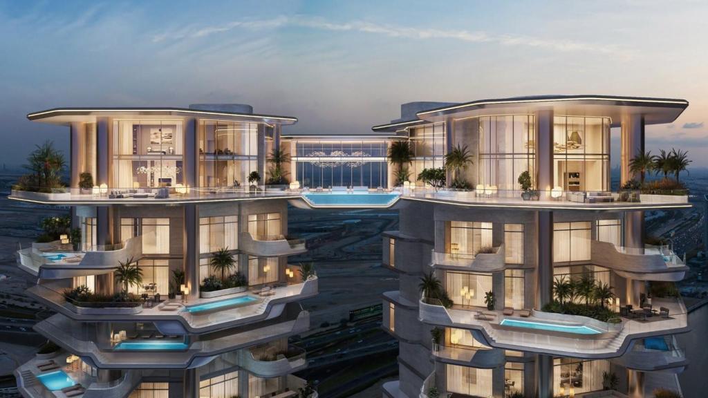 La piscina que conecta el Regent Residences Dubai, Sankari Place.