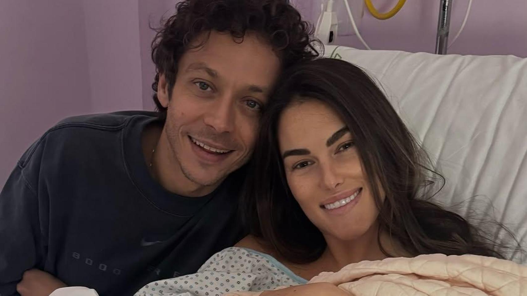 Valentino Rossi y Francesca Sofia con su segunda hija
