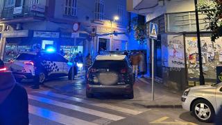 La policía en el lugar de los hechos este viernes.