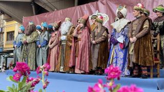 Unos madrugadores Reyes Magos reparten ilusión en Ciudad Real a plena luz del día: todas las fotos