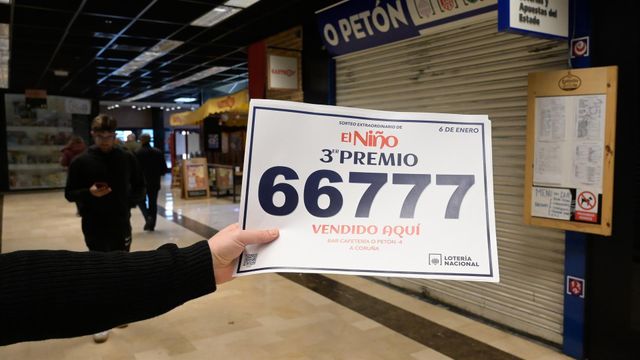 El tercer premio de la Lotería del Niño en una administración de A Coruña.