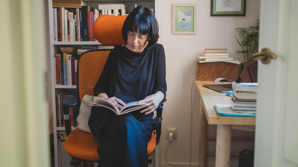 Pilar Adón en su vivienda en Madrid