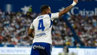 Bebé con el Real Zaragoza.