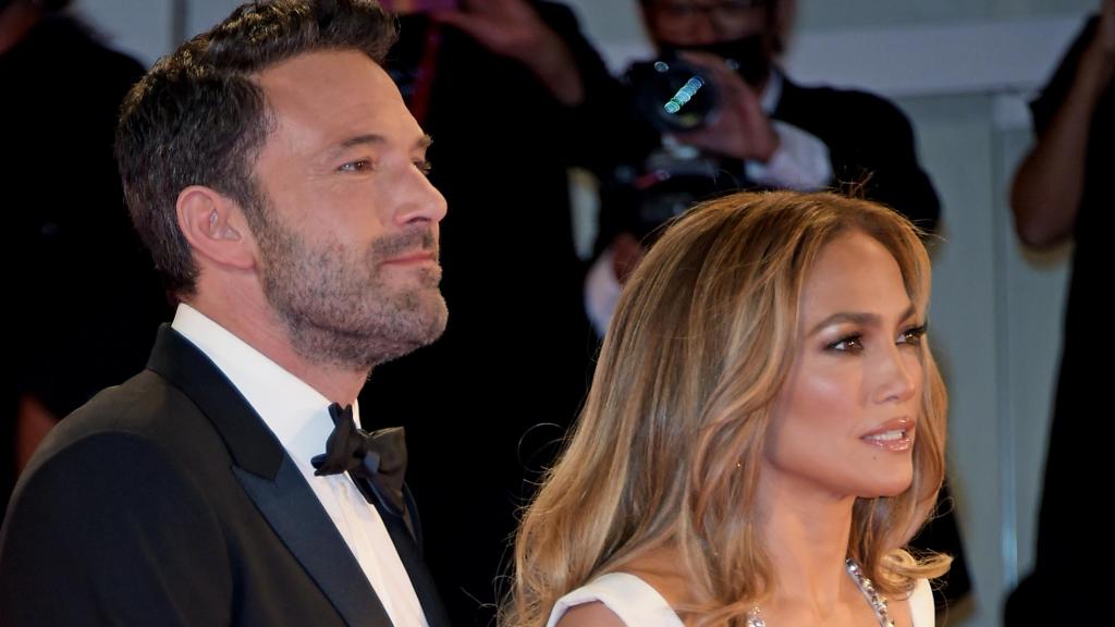 Ben Affleck y Jennifer Lopez en el Festival de Cine de Venecia 2021.