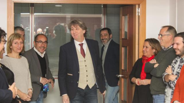 El alcalde de Soria, el socialista Carlos Martínez, comparece para presentar en público su precandidatura para liderar el PSOE en Castilla y León.