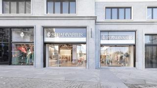 Tienda Stradivarius.