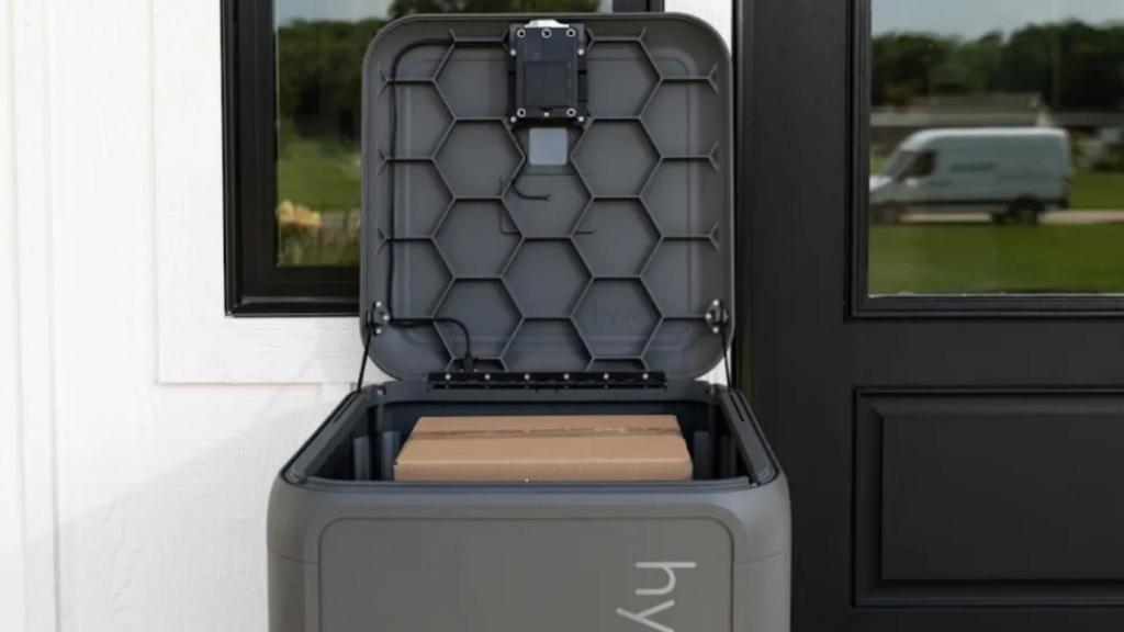 Un paquete dentro de la cápsula inteligente hyve.