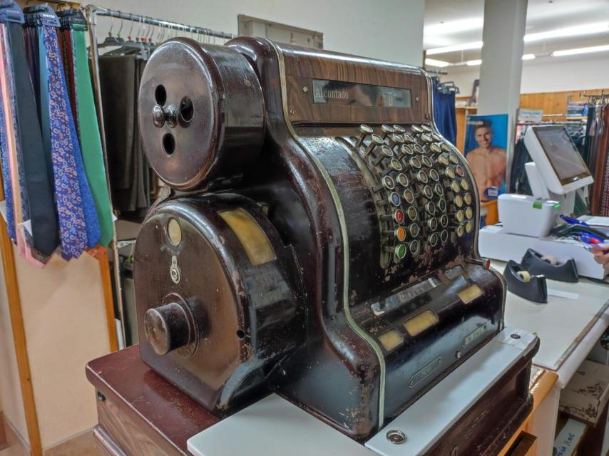 Antigua caja registradora de Gala.