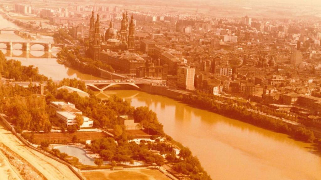 Imagen antigua de Zaragoza.
