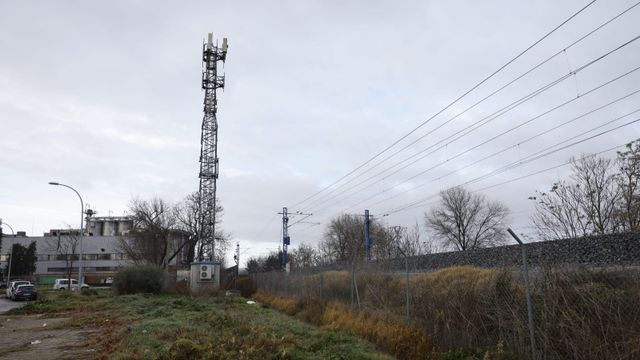 La estación del AVE Madrid-Extremadura prevista en la alternativa 'Toledo Exterior' está proyectada junto a las plantas de Schweppes y Alcáliber en la calle Ventalomar.