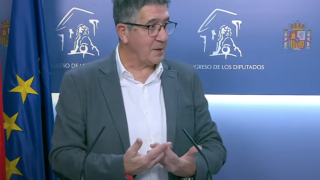 El portavoz del PSOE en el Congreso de los Diputados, Patxi López, durante su comparecencia.