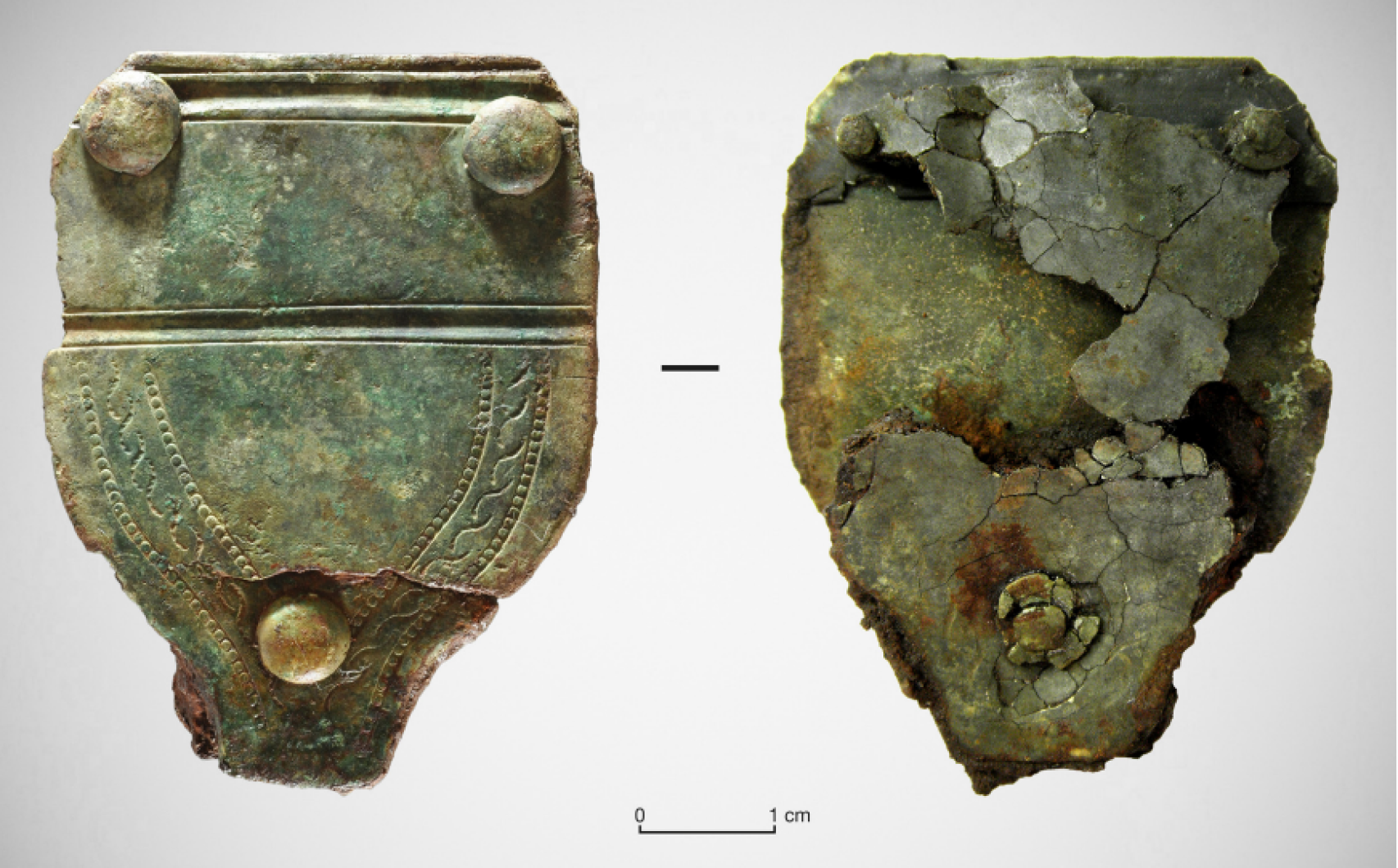 Pieza de suspensión de vaina de puñal de La Cabaña.