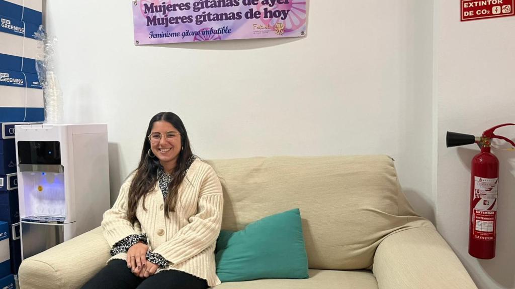 Alejandra, miembro de Fakali y experta en historia del pueblo gitano en la Comisión de Memoria Histórica