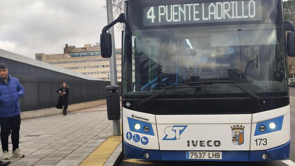 Un autobús urbano en Salamanca