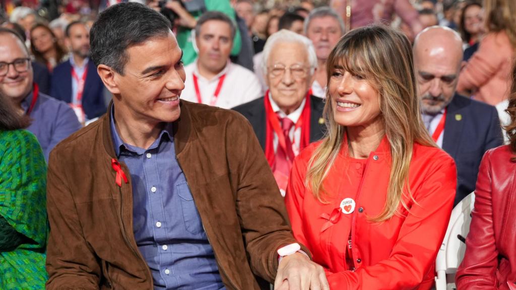 El Presidente del Gobierno, Pedro Sánchez, y su esposa Begoña Gómez en una imagen de archivo.