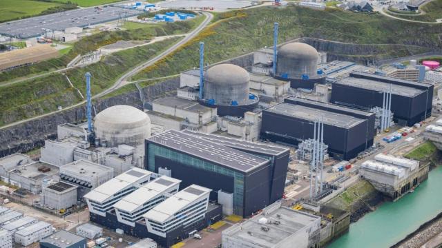 La central nuclear EPR de Flamanville en Francia.
