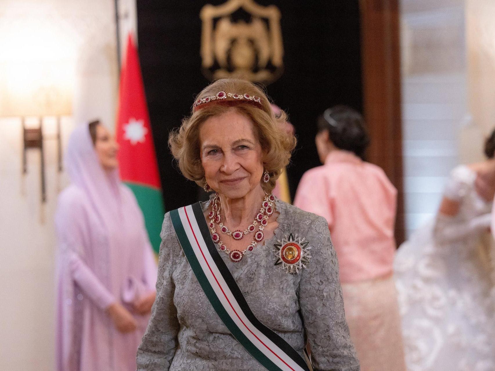 La reina Sofía es la quinta mujer en la historia que recibe el Toisón de  Oro: desvelamos quiénes son las otras cuatro