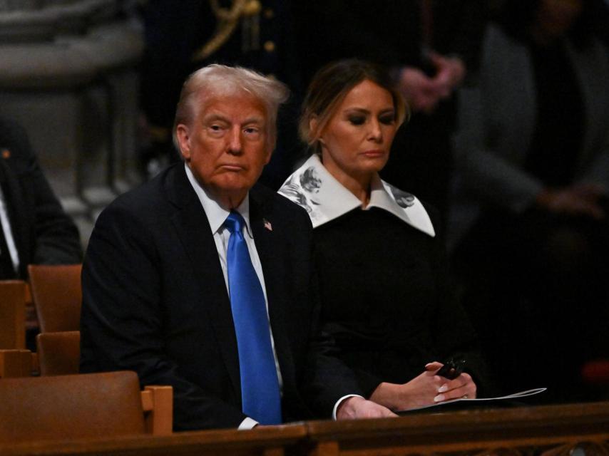 El presidente electo de EEUU, Donald Trump, en el funeral del expresidente Jimmy Carter este jueves en Washington.