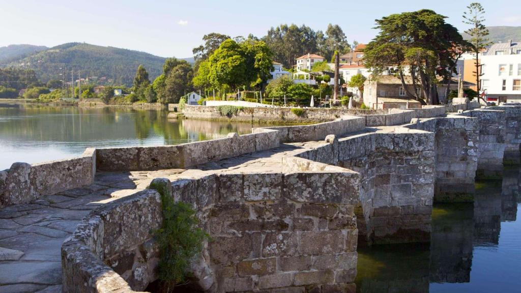 Puente románico de La Ramallosa