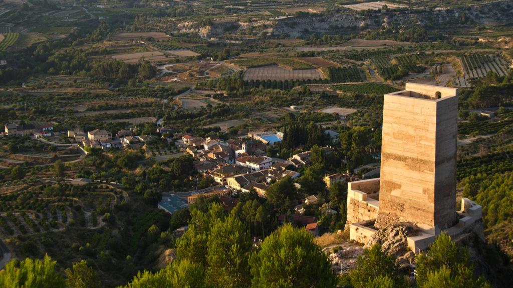 Panorámica de la localidad de Carrícola desde su castillo. Turisme CV
