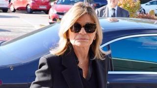 Cari Lapique en el funeral de su hermano Manuel