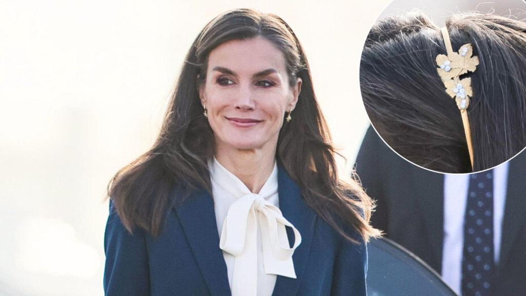 La Reina, a su llegada al puerto.