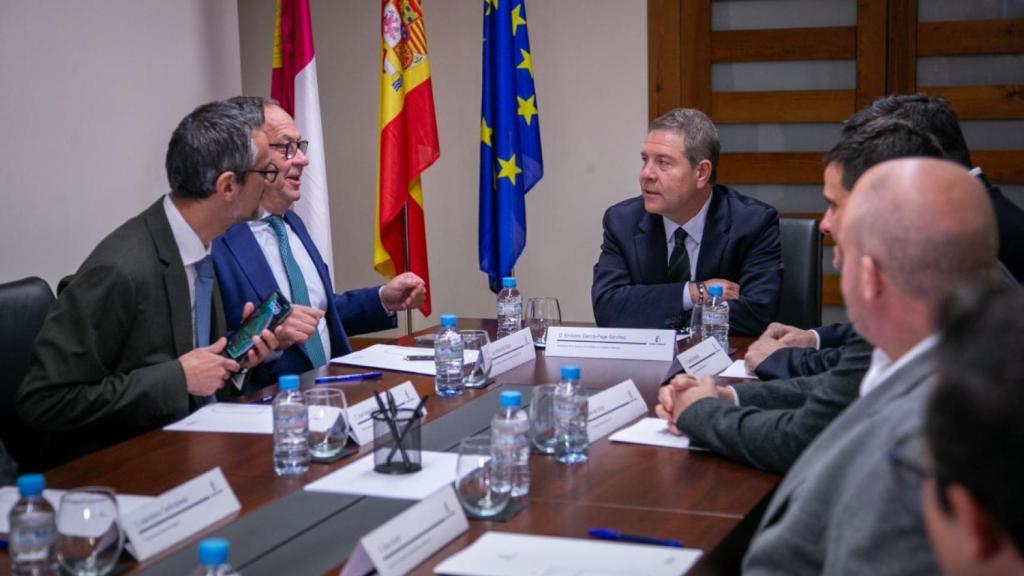 Reunión del Gobierno de Castilla-La Mancha con los representantes de Substrate AI.