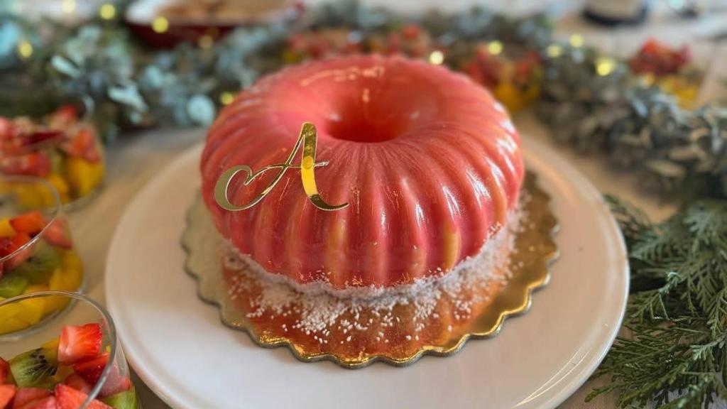 La tarta del 'baby shower' de Helen Lindes