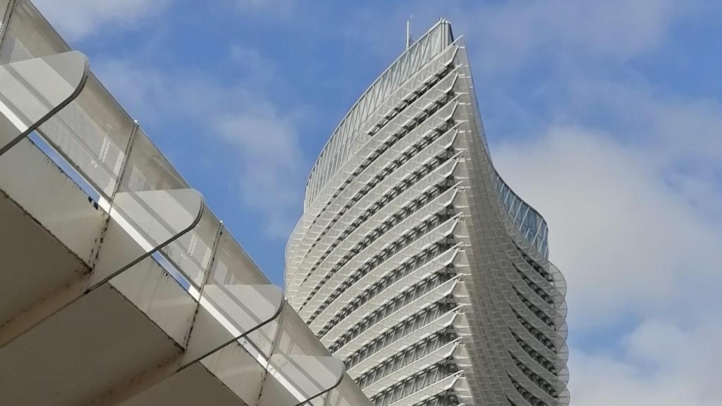 La Torre del Agua, desde el exterior.