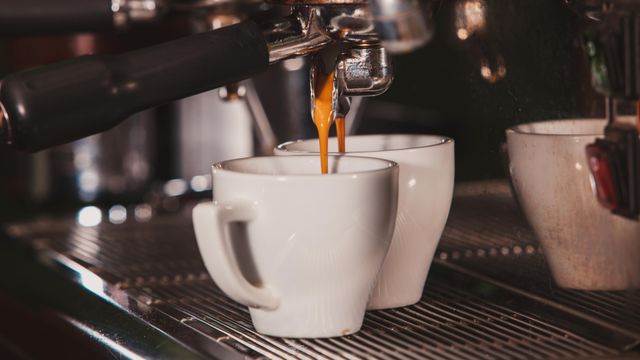 Un café.