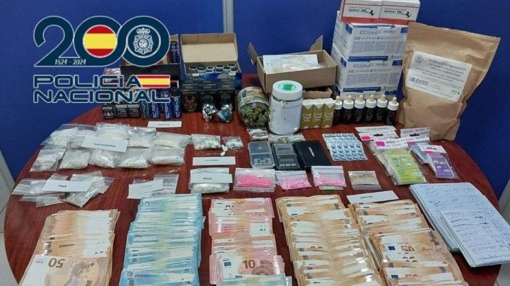 Desmantelado un punto de venta de droga en un barrio valenciano. CNP