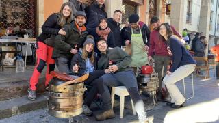 Un grupo de participantes en el  IV Concurso de Ollas Ferroviarias