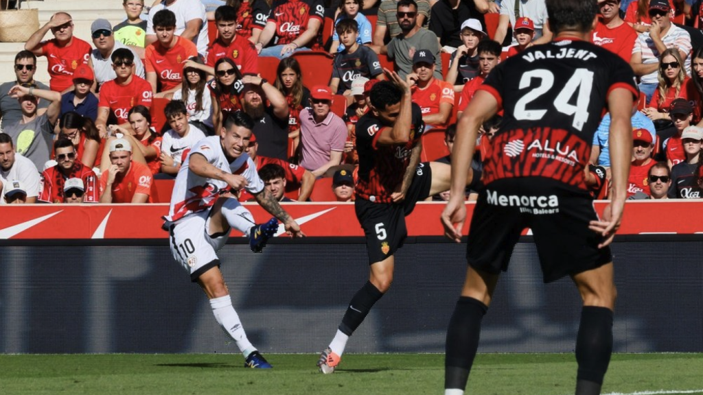 James Rodríguez, durante un Mallorca - Rayo de Liga