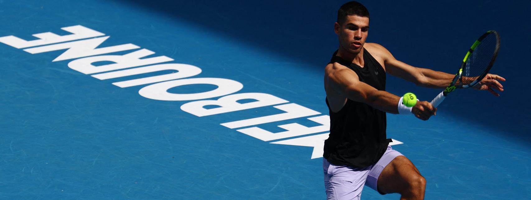 Carlos Alcaraz, entrenando durante el Open de Australia