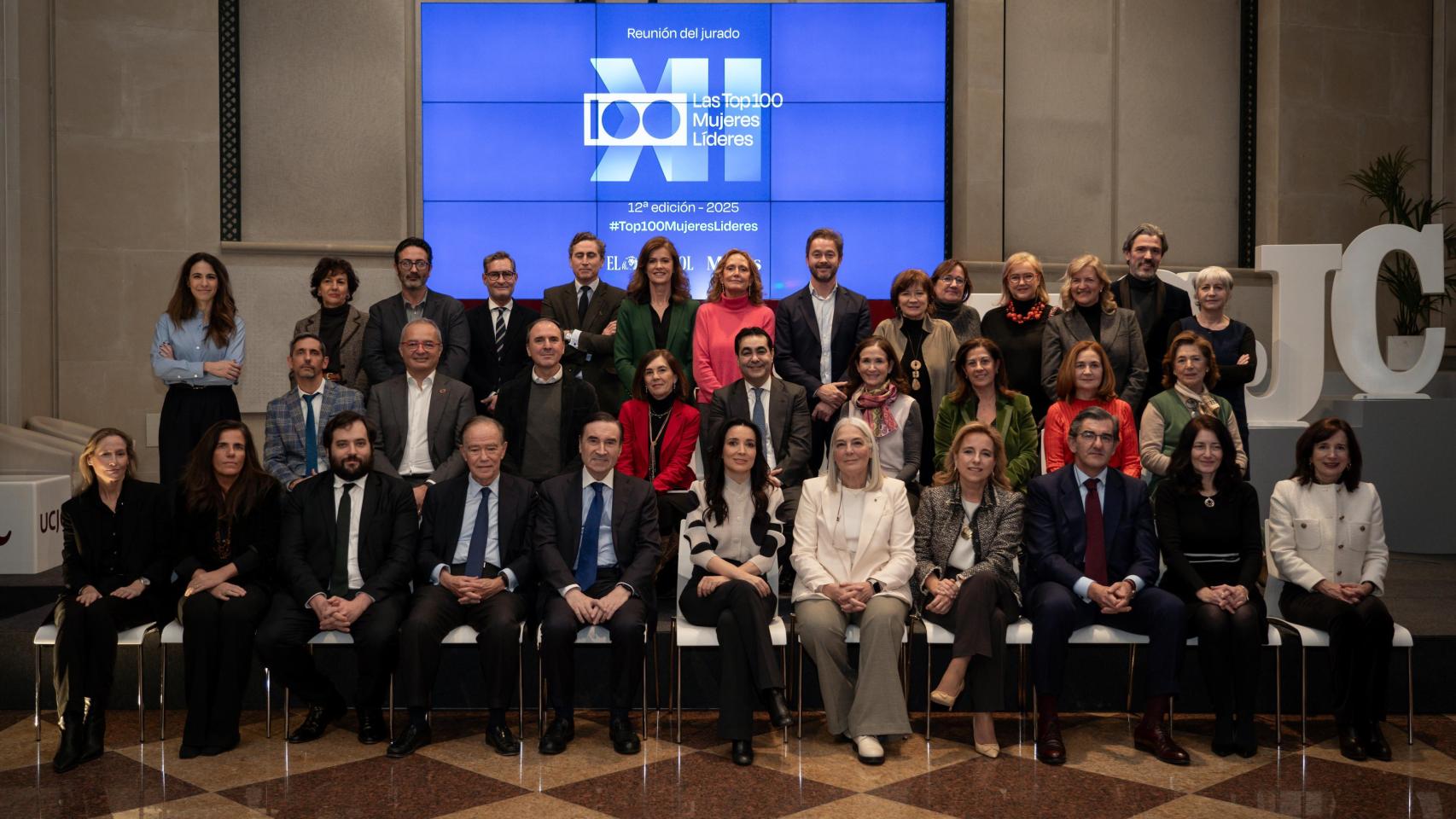 Foto de familia de jurado