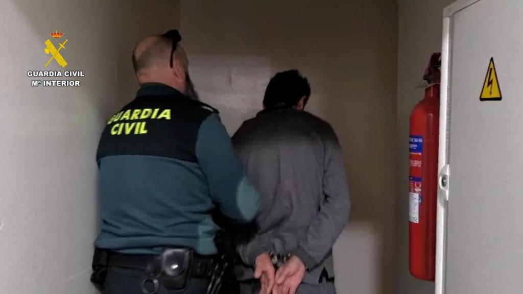 La Guardia Civil detiene al presunto autor de varios robos con violencia en Utrera, Sevilla