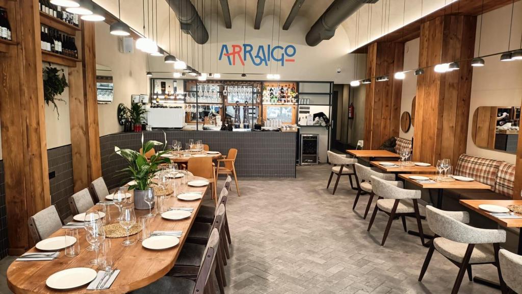 Arraigo, la nueva propuesta gastronómica de la plaza de Vigo de A Coruña