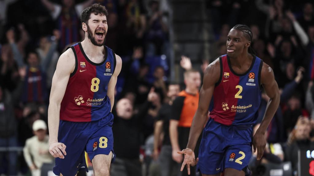 Darío Brizuela celebra durante un partido del Barça de basket en Euroliga