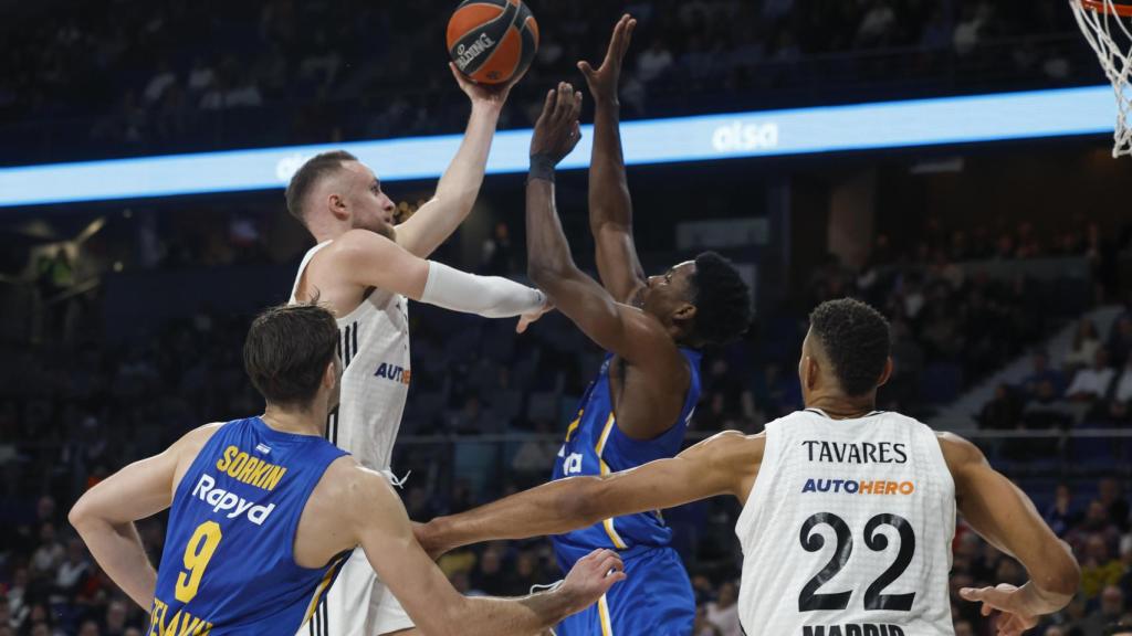 Dzanan Musa, durante el partido contra Maccabi.