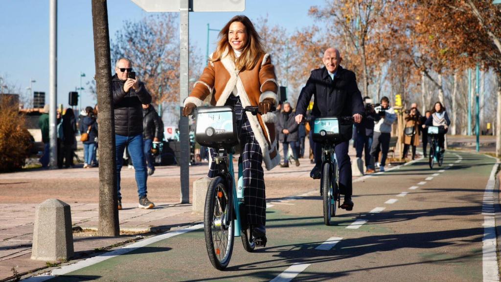 Natalia Chueca en la presentación del Bizi Zaragoza.