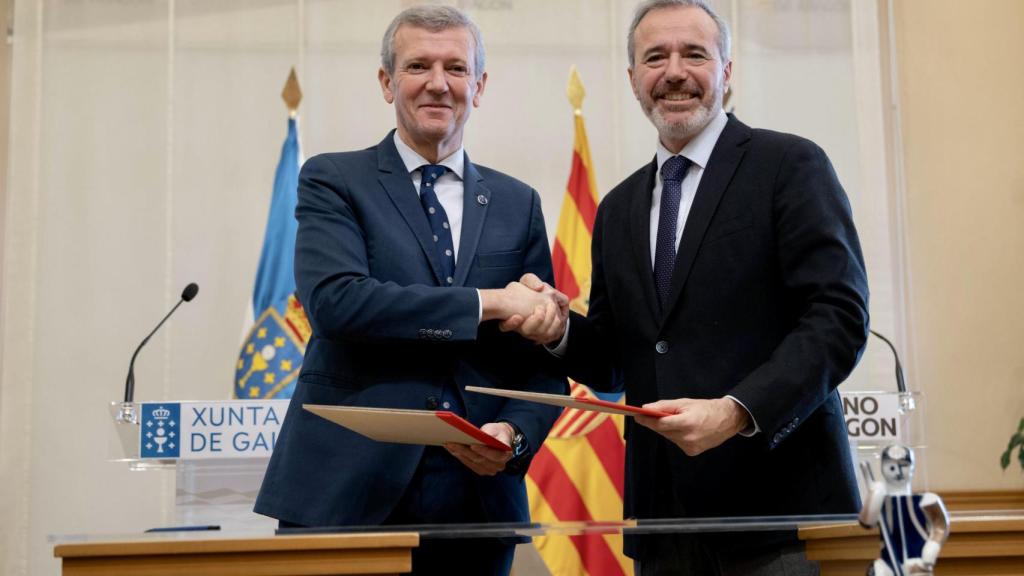 Azcón y Rueda se han reunido en el edificio Pignatelli, sede del Gobierno de Aragón