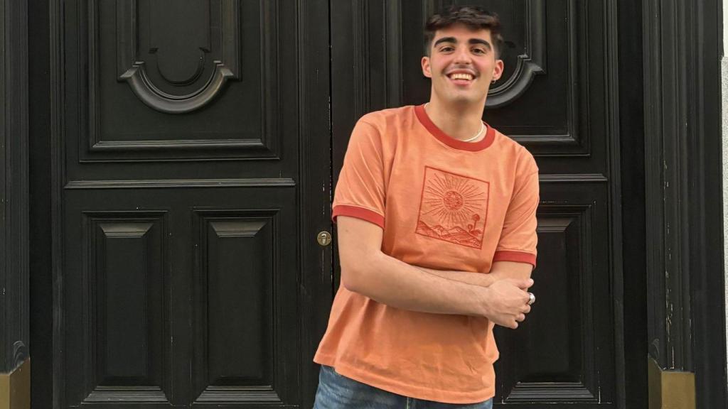 Javier, enfermero que pretende emigrar a Noruega.