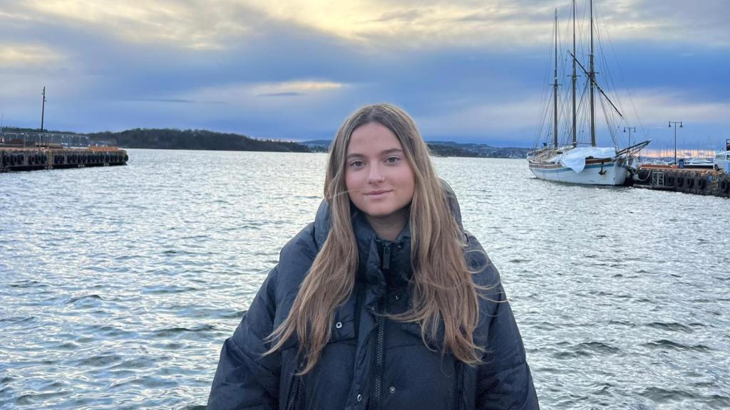 Alejandra, enfermera que pretende irse a Noruega.