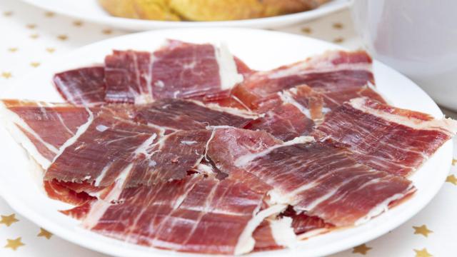 Un plato de jamón ibérico.