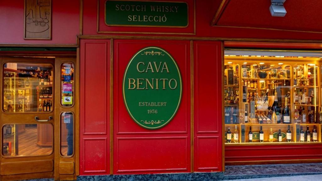 Cava Benito.