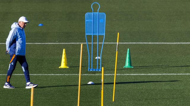 Carlo Ancelotti, en el entrenamiento de este miércoles en Valdebebas