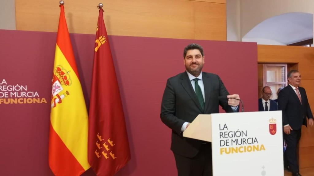 Fernando López Miras, este miércoles, durante su comparecencia en el Palacio de San Esgteban.