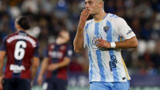 Dani Lorenzo celebra un gol con el Málaga CF