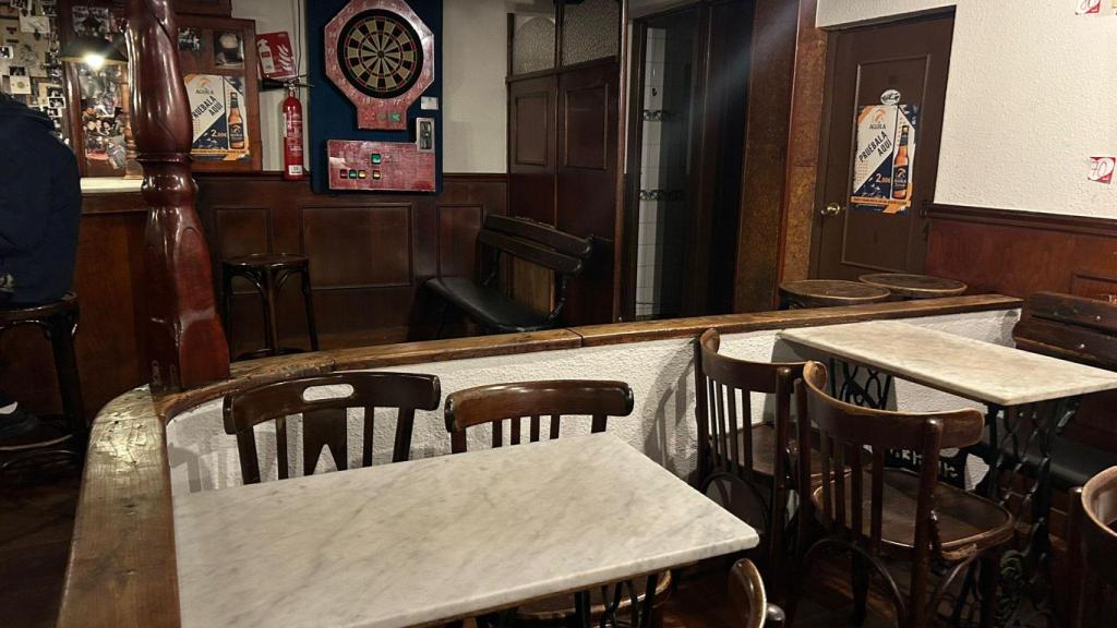 Interior del bar Tranvía de A Coruña.