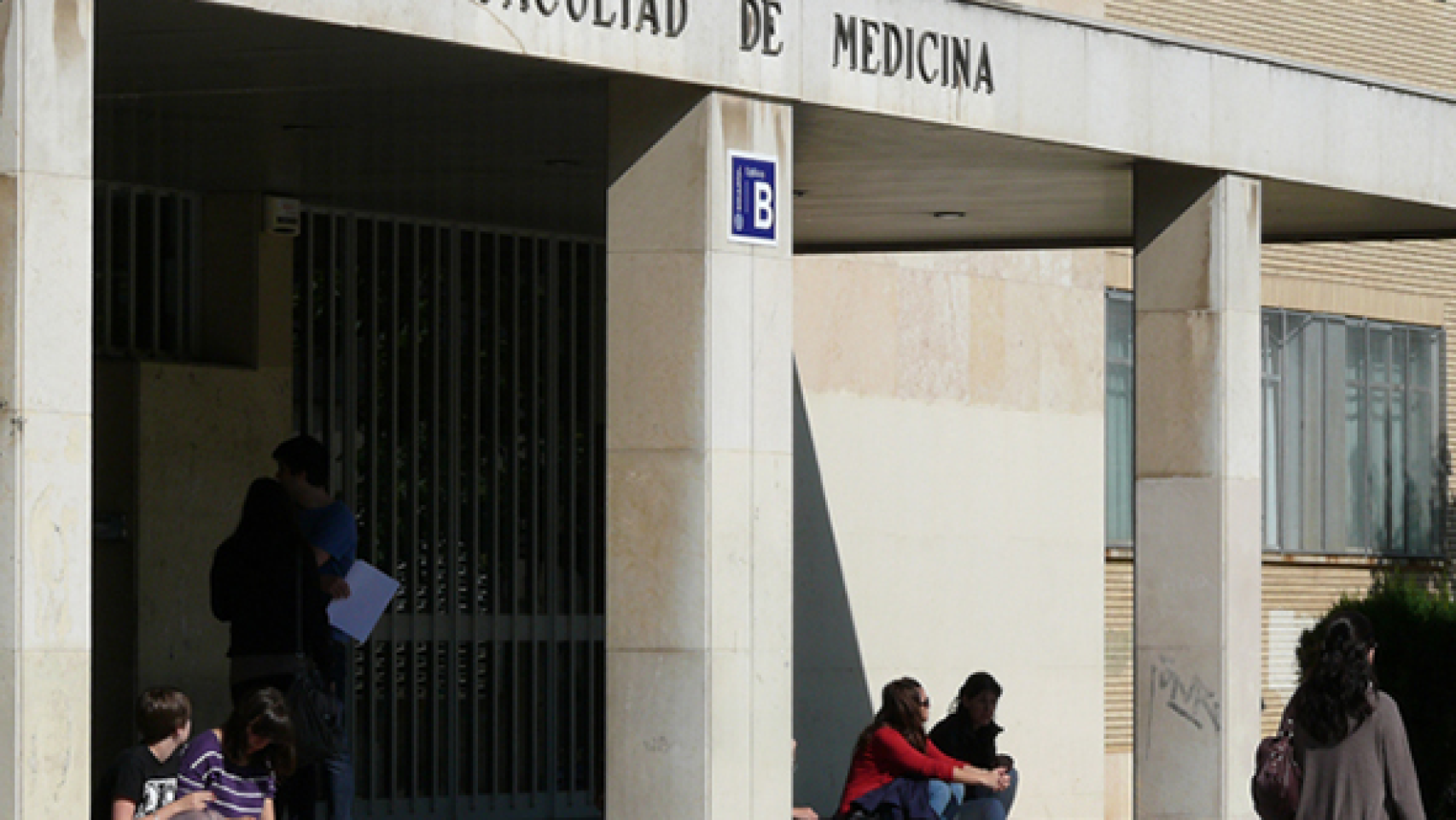 Malas noticias para la Facultad de Medicina de Zaragoza: la reforma podría retrasarse "como mínimo" a 2027